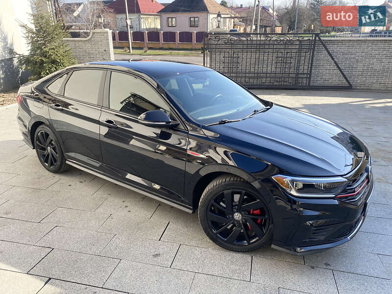 Седан Volkswagen Jetta 2019 в Мукачево