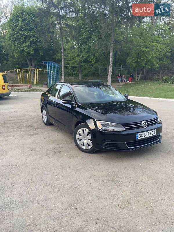 Volkswagen Jetta 2013