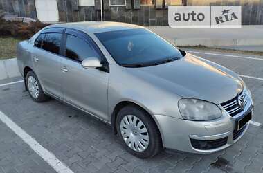 Седан Volkswagen Jetta 2007 в Днепре