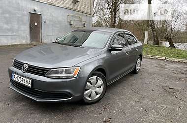 Volkswagen Jetta 2014