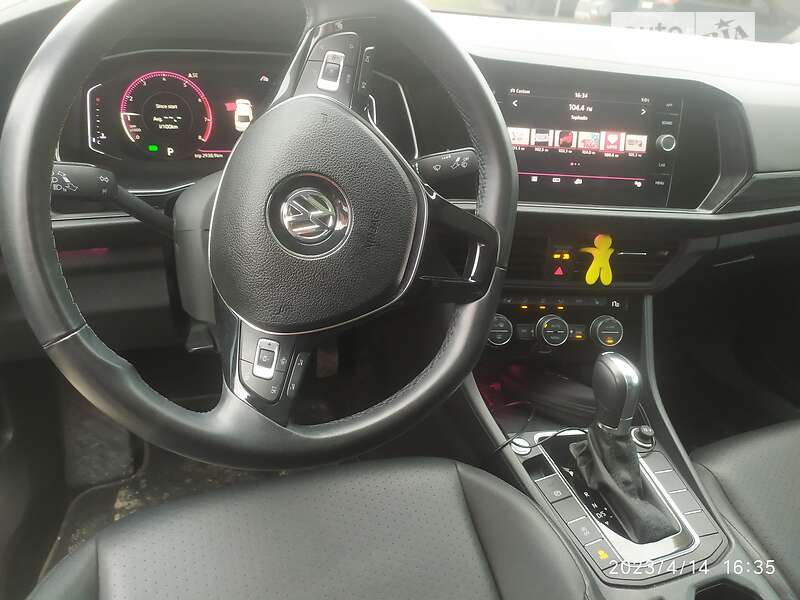 Седан Volkswagen Jetta 2018 в Каменском фото 85 Седан Volkswagen Jetta 2018 в Каменском