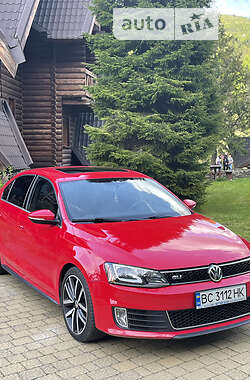 Седан Volkswagen Jetta 2013 в Львові