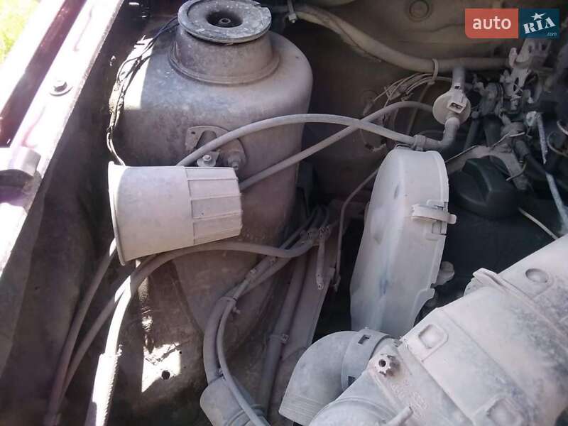 Седан Volkswagen Jetta 1991 в Ивано-Франковске