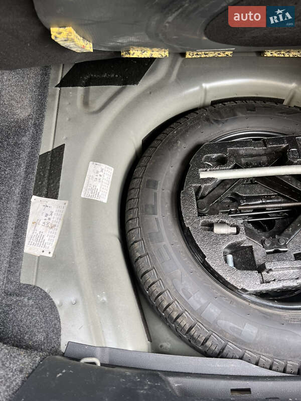 Седан Volkswagen Jetta 2012 в Киеве фото 13 Седан Volkswagen Jetta 2012 в Киеве