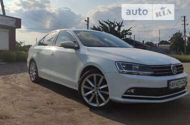 Седан Volkswagen Jetta 2016 в Покровске