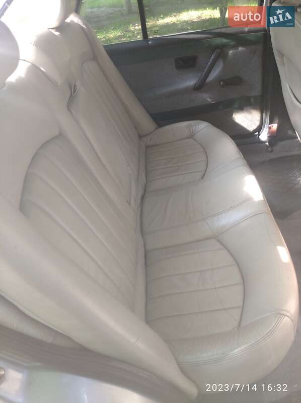 Седан Volkswagen Jetta 1987 в Шепетовке