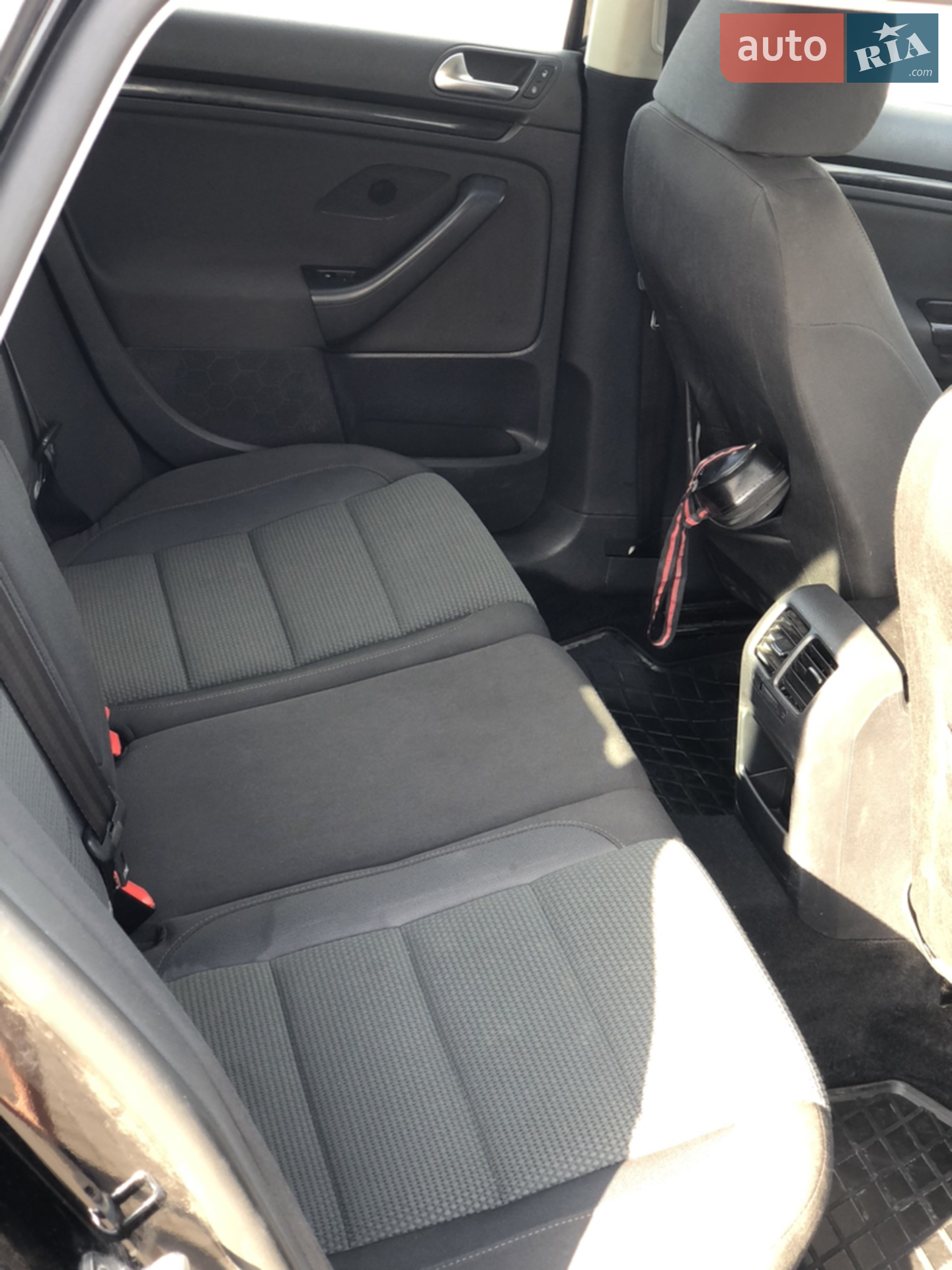 2011 Volkswagen Jetta - мініатюра 18