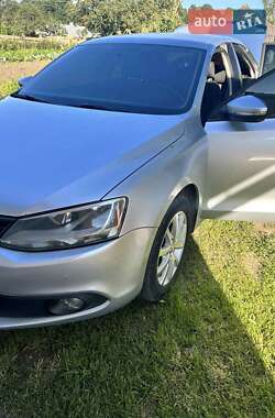 Volkswagen Jetta 2013