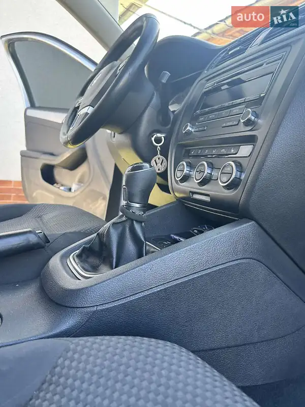 Volkswagen Jetta 2013 VIN WVWZZZ16ZDM082047 фото оголошення 2 з 40
