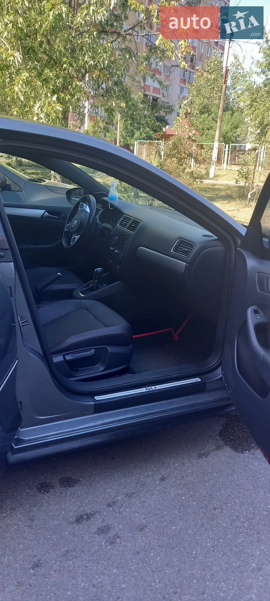 2012 Volkswagen Jetta - мініатюра 2