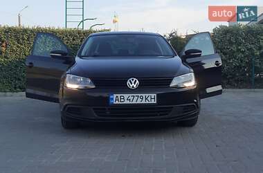 Седан Volkswagen Jetta 2010 в Виннице