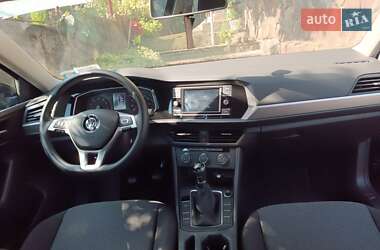 Седан Volkswagen Jetta 2020 в 