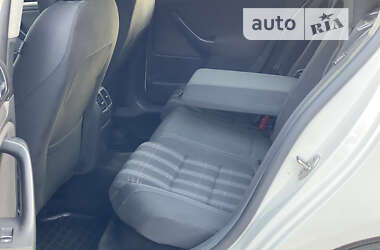 Седан Volkswagen Jetta 2009 в 