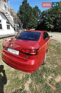 Седан Volkswagen Jetta 2016 в 