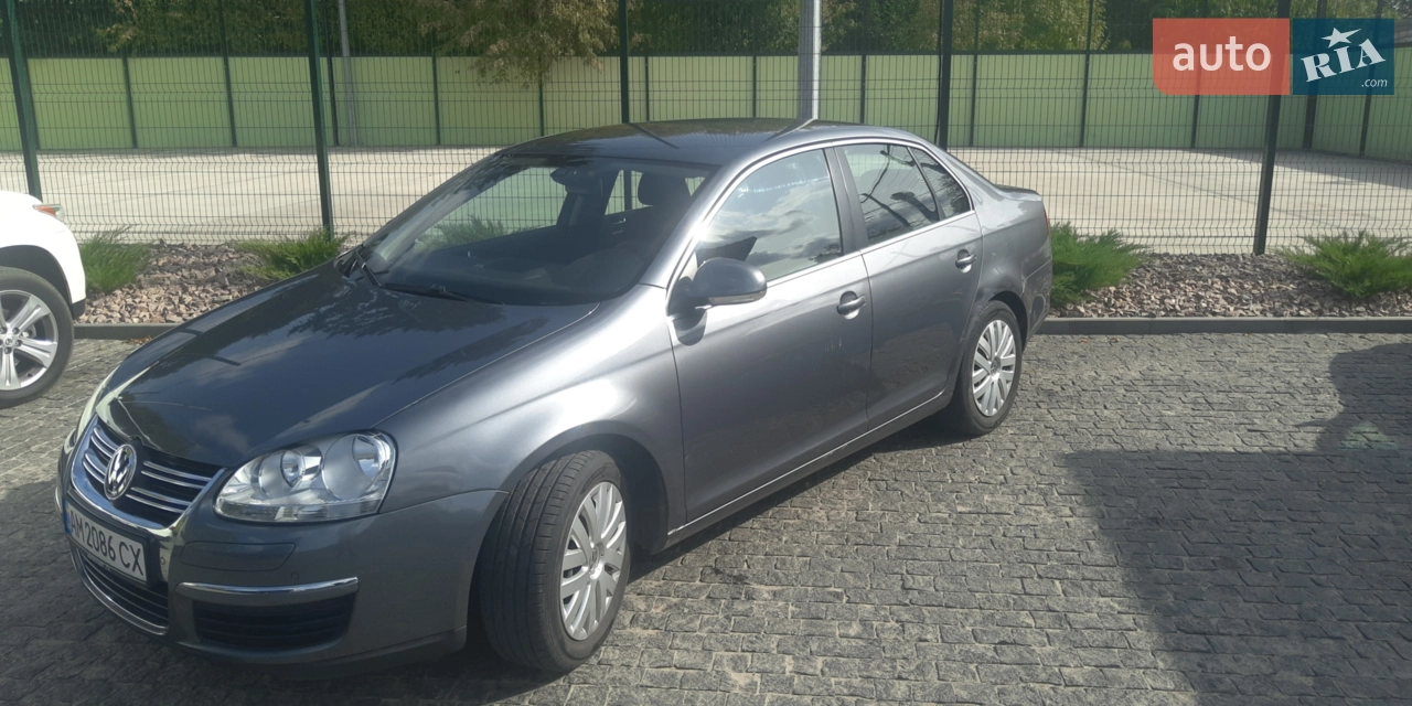 2010 Volkswagen Jetta - мініатюра 18