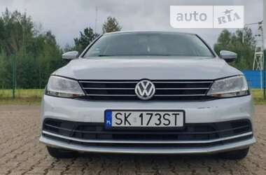 Седан Volkswagen Jetta 2015 в Чернігові