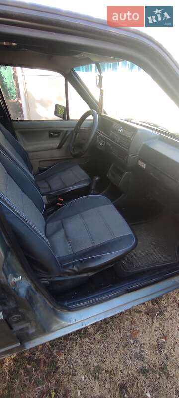 Седан Volkswagen Jetta 1987 в Черкассах