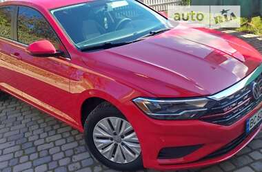 Седан Volkswagen Jetta 2018 в Дрогобичі