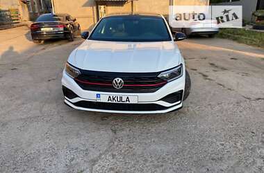 Седан Volkswagen Jetta 2020 в Киеве