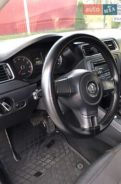 Седан Volkswagen Jetta 2012 в Измаиле