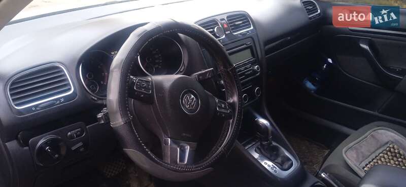 Універсал Volkswagen Jetta 2013 в Житомирі