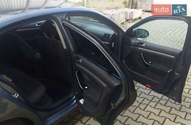 Седан Volkswagen Jetta 2005 в 