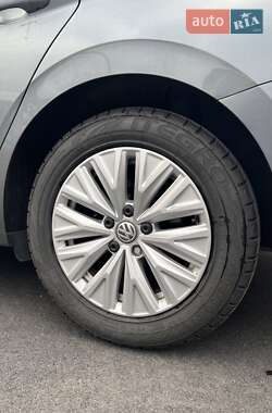Седан Volkswagen Jetta 2018 в 
