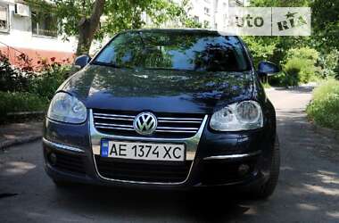 Седан Volkswagen Jetta 2010 в Запорожье