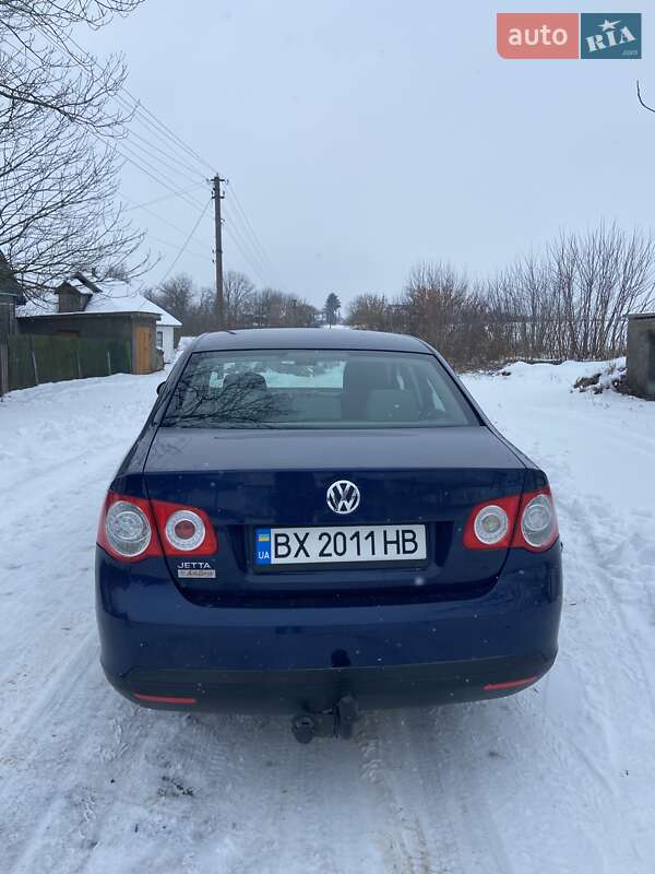 Седан Volkswagen Jetta 2006 в Старокостянтинові