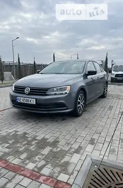 Volkswagen Jetta 2016