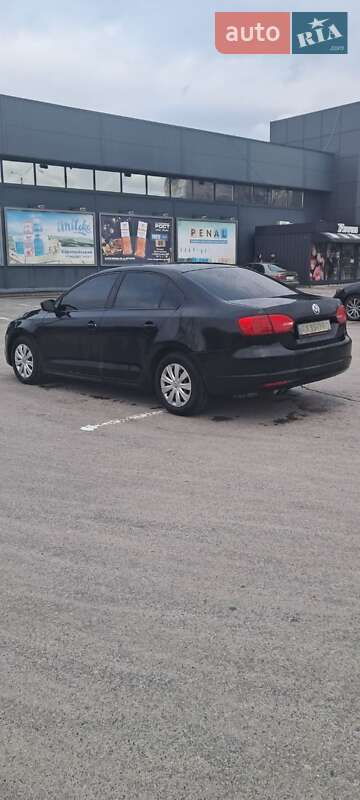 Седан Volkswagen Jetta 2013 в Харькове