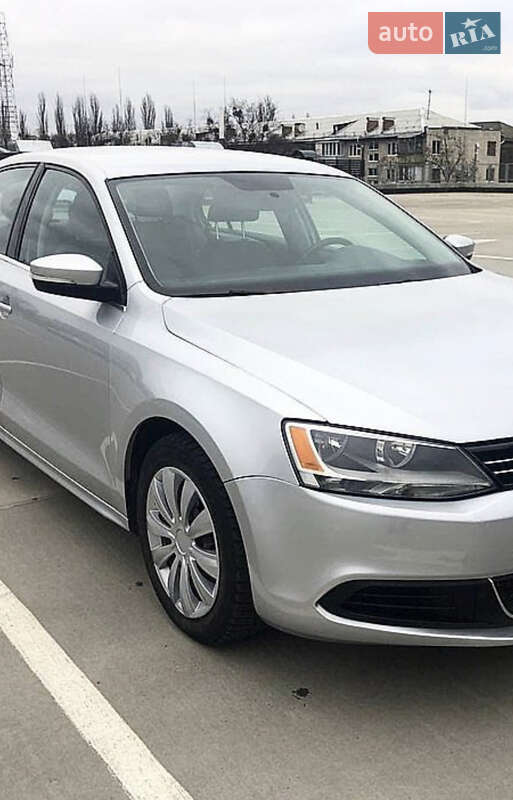 Седан Volkswagen Jetta 2013 в Киеве