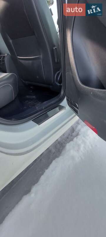 Седан Volkswagen Jetta 2016 в Покровську