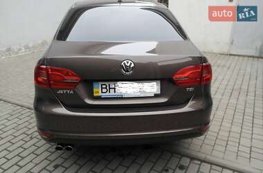 Седан Volkswagen Jetta 2011 в Одессе