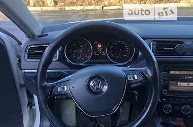 Седан Volkswagen Jetta 2015 в Мукачевому