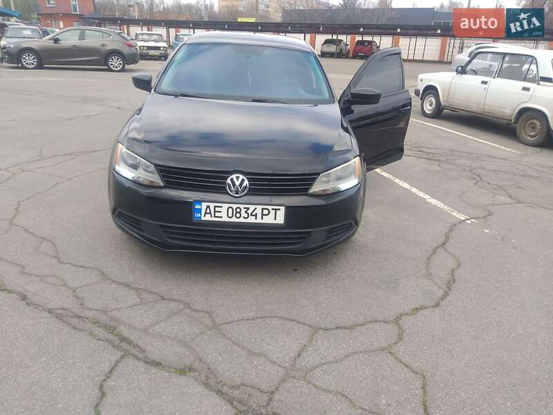 Седан Volkswagen Jetta 2012 в Кривому Розі