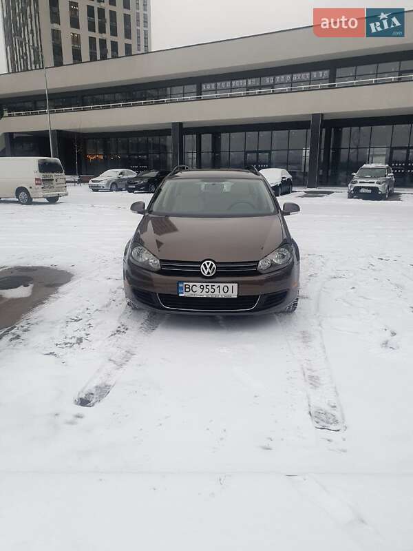 Універсал Volkswagen Jetta 2013 в Києві