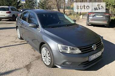 Седан Volkswagen Jetta 2015 в Ивано-Франковске