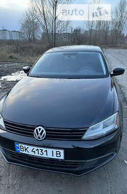 Volkswagen Jetta 2013