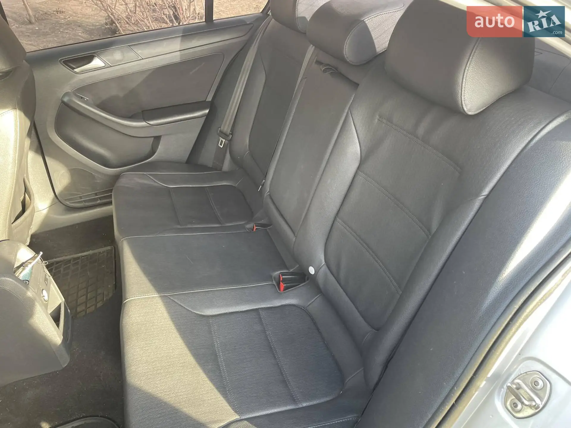 2011 Volkswagen Jetta - мініатюра 15