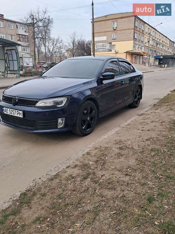 Седан Volkswagen Jetta 2012 в Покрове