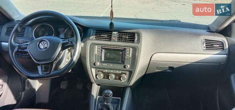 Седан Volkswagen Jetta 2016 в Умани фото 8 Седан Volkswagen Jetta 2016 в Умани