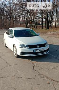 Седан Volkswagen Jetta 2016 в Умані