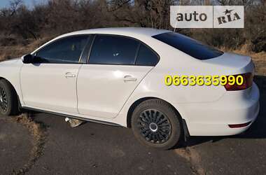 Седан Volkswagen Jetta 2011 в Харькове