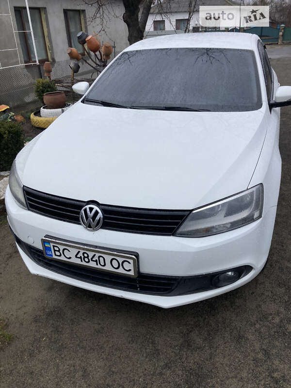 Седан Volkswagen Jetta 2014 в Гайвороне