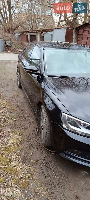 Седан Volkswagen Jetta 2016 в Шполе