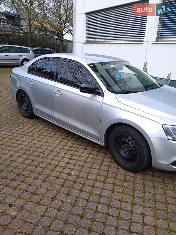 Седан Volkswagen Jetta 2014 в Одесі