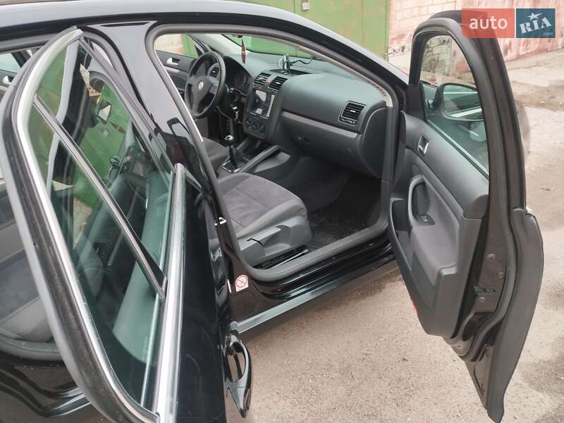 Седан Volkswagen Jetta 2006 в Броварах