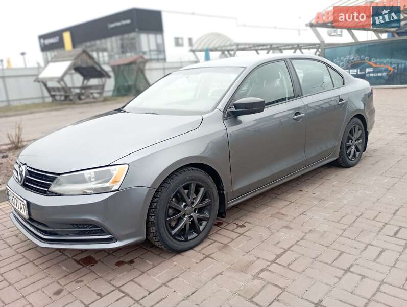 Седан Volkswagen Jetta 2015 в Полтаві