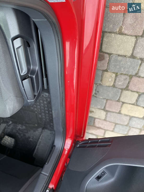 Седан Volkswagen Jetta 2015 в Львове фото 16 Седан Volkswagen Jetta 2015 в Львове